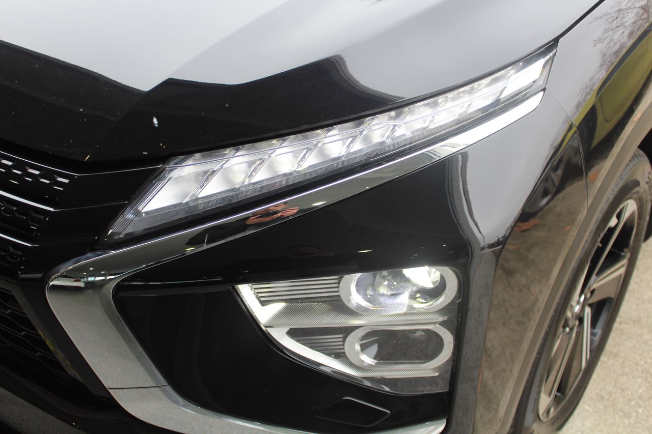 Foto Mitsubishi Eclipse Cross 29