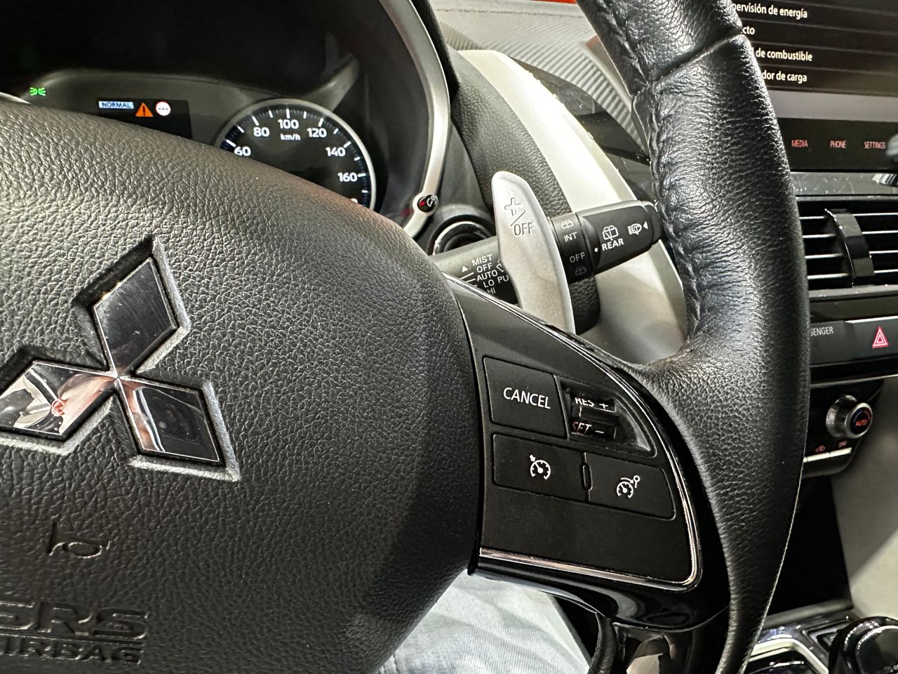 Foto Mitsubishi Eclipse Cross 14