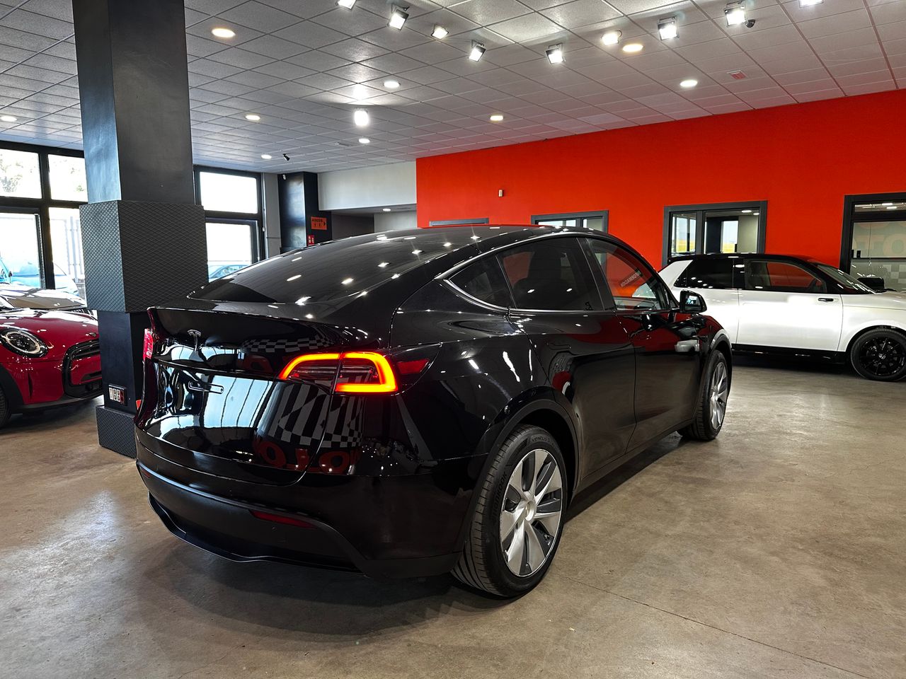 Foto Tesla Model Y 6