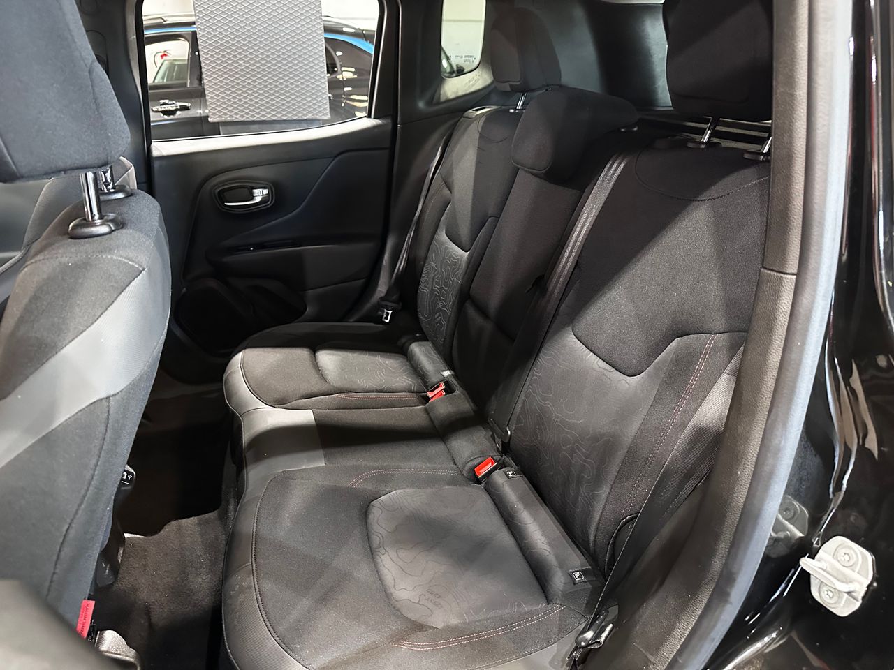 Foto Jeep Renegade 10