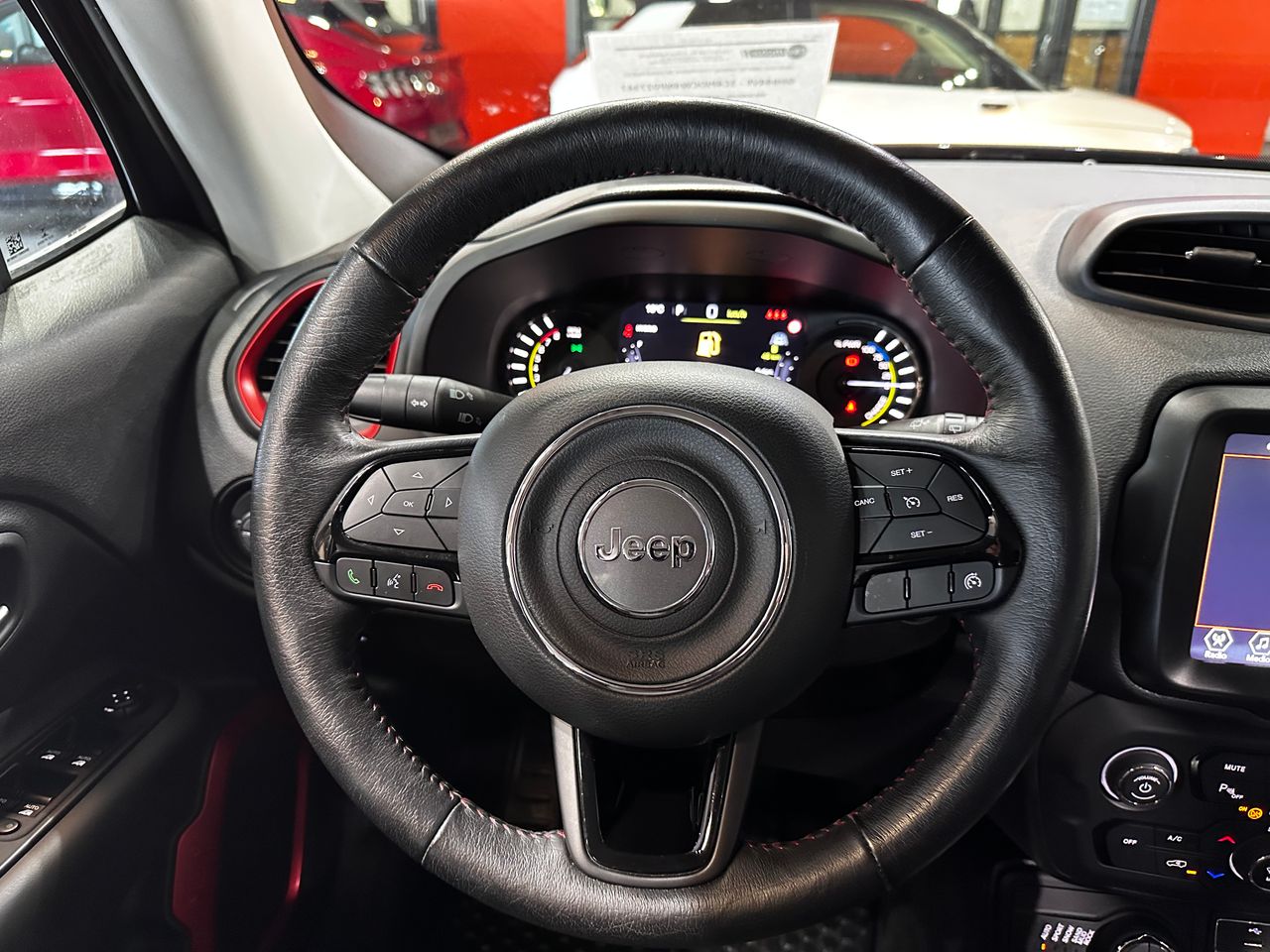 Foto Jeep Renegade 12