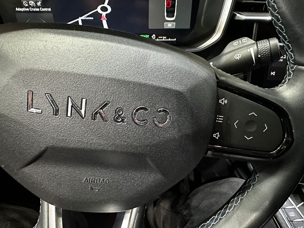 Foto LYNK&CO 01 19
