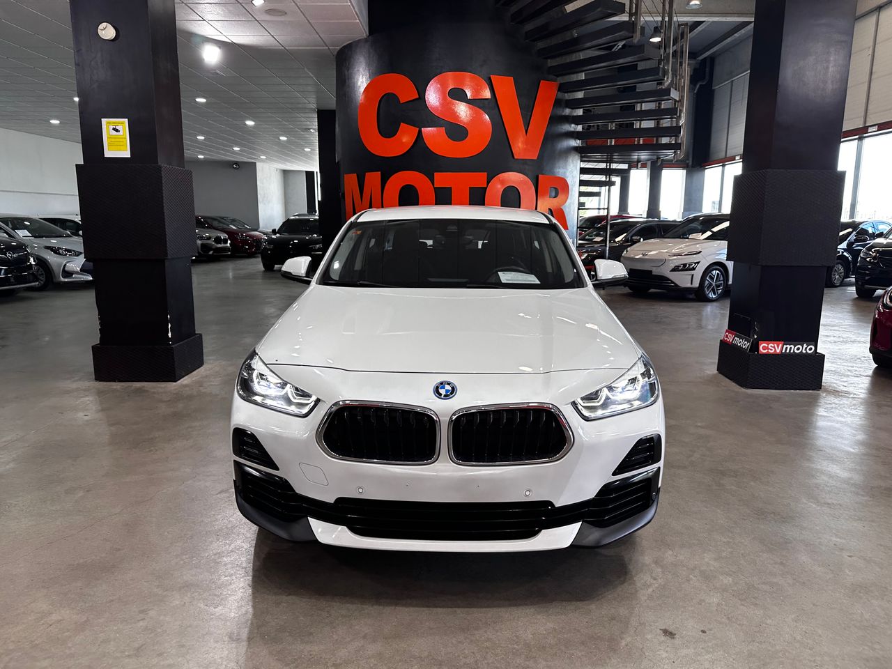 Foto BMW X2 3