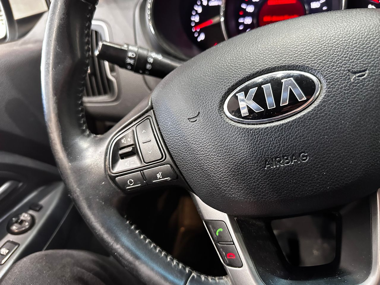 Foto Kia Rio 16