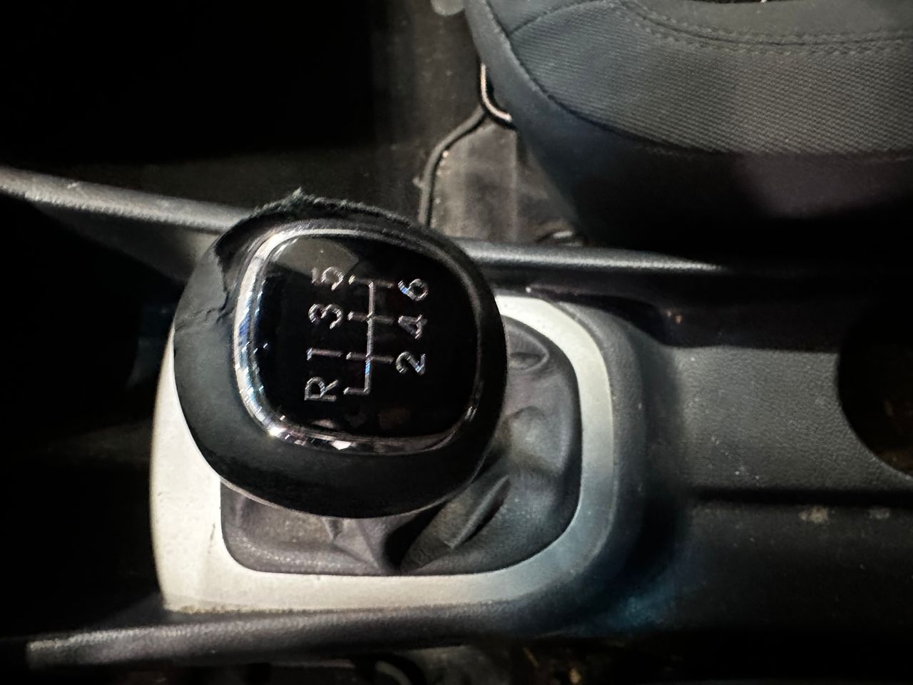Foto Kia Rio 19