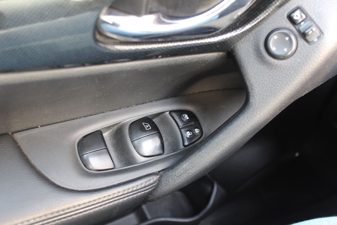 Foto Nissan X-Trail 23