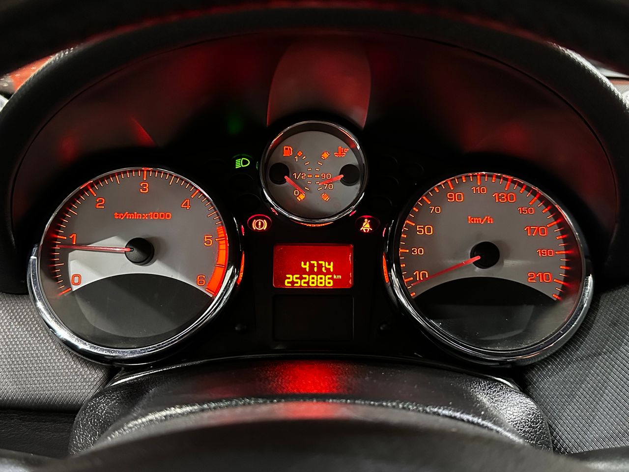 Foto Peugeot 207 15
