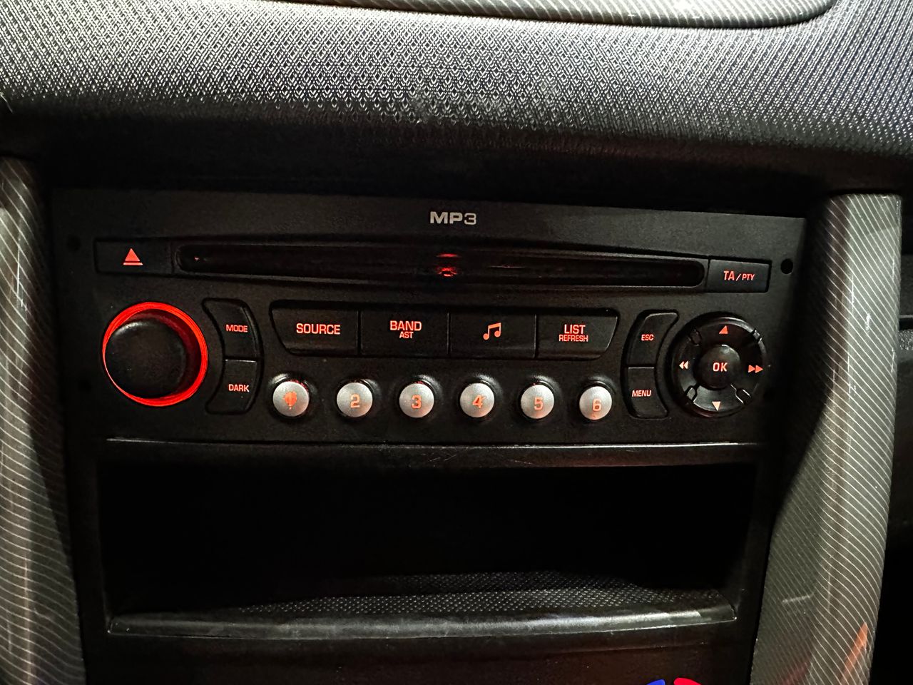Foto Peugeot 207 17