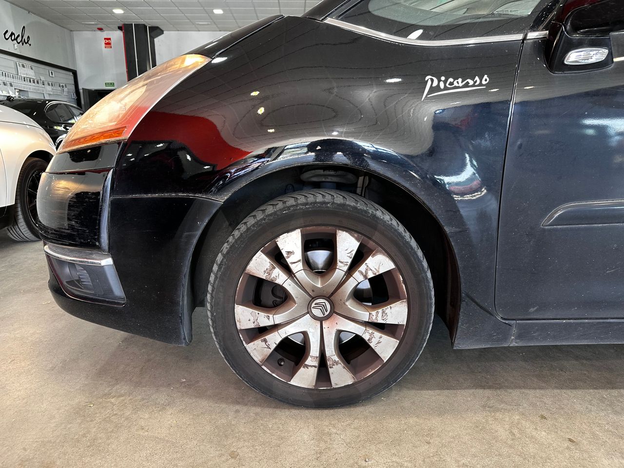 Foto Citroën Grand C4 Picasso 23