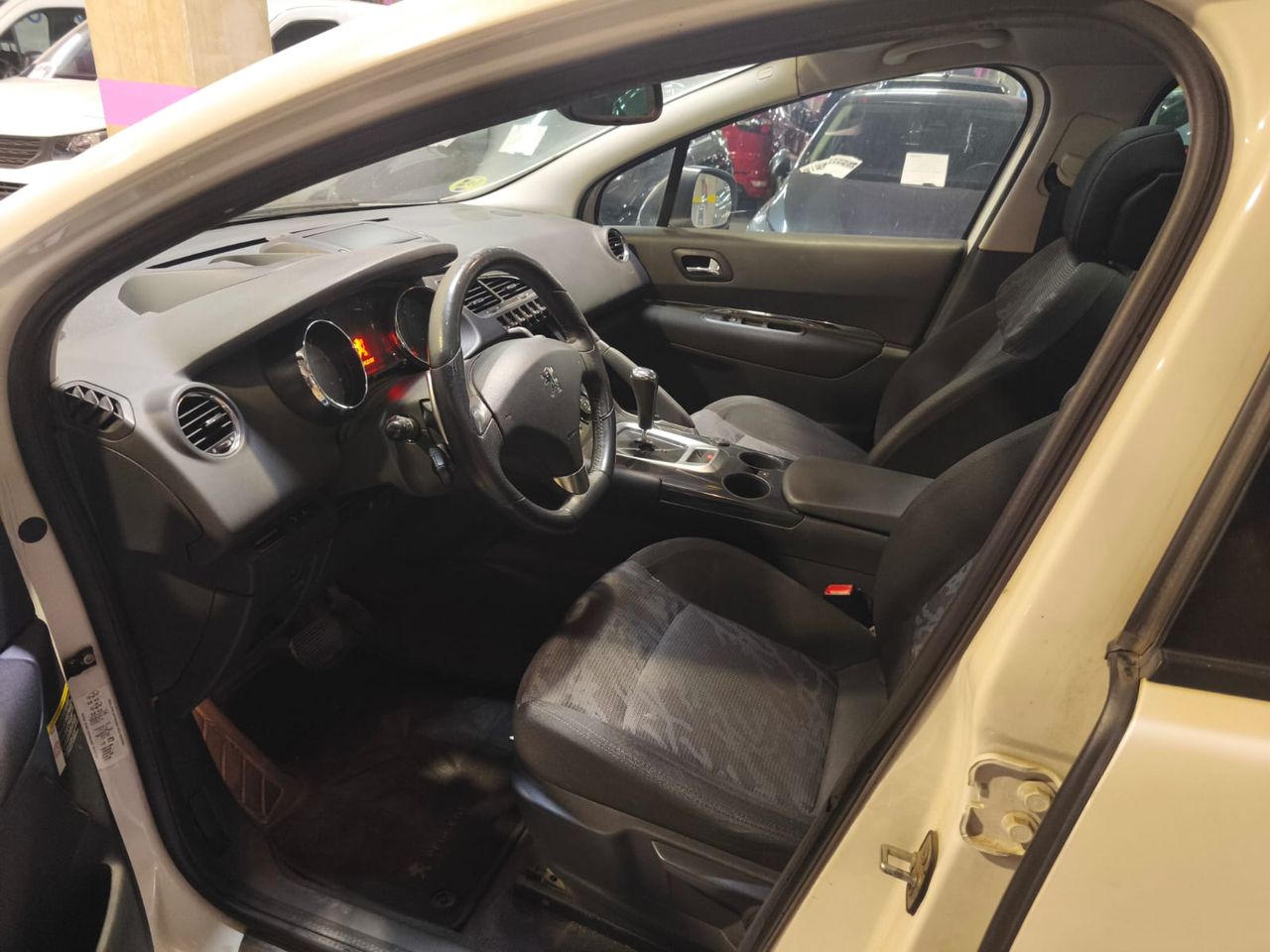 Foto Peugeot 3008 6