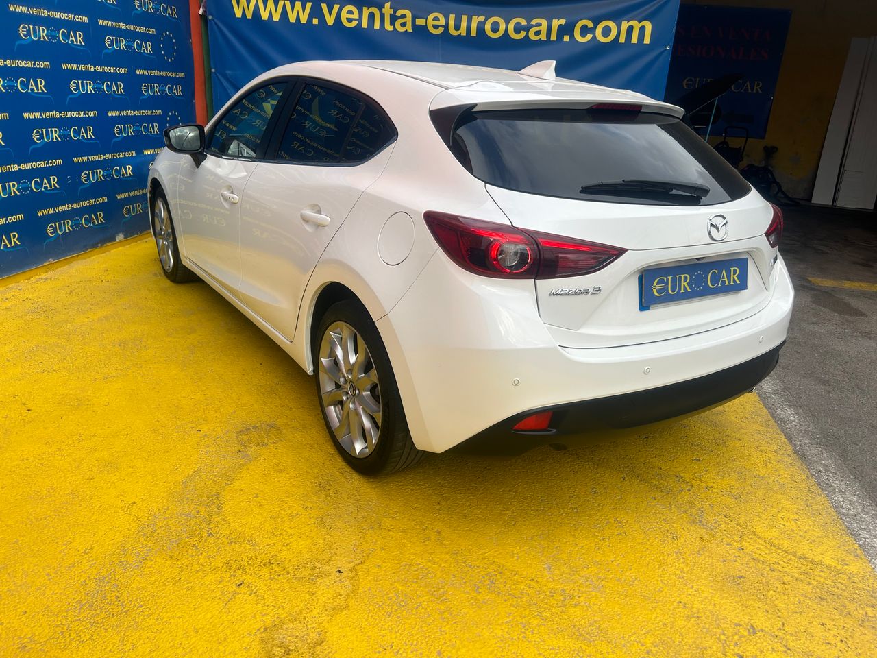 Foto Mazda Mazda3 31