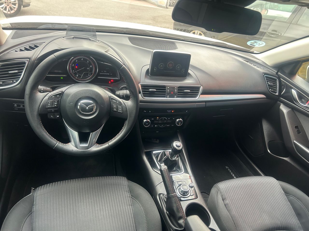 Foto Mazda Mazda3 17