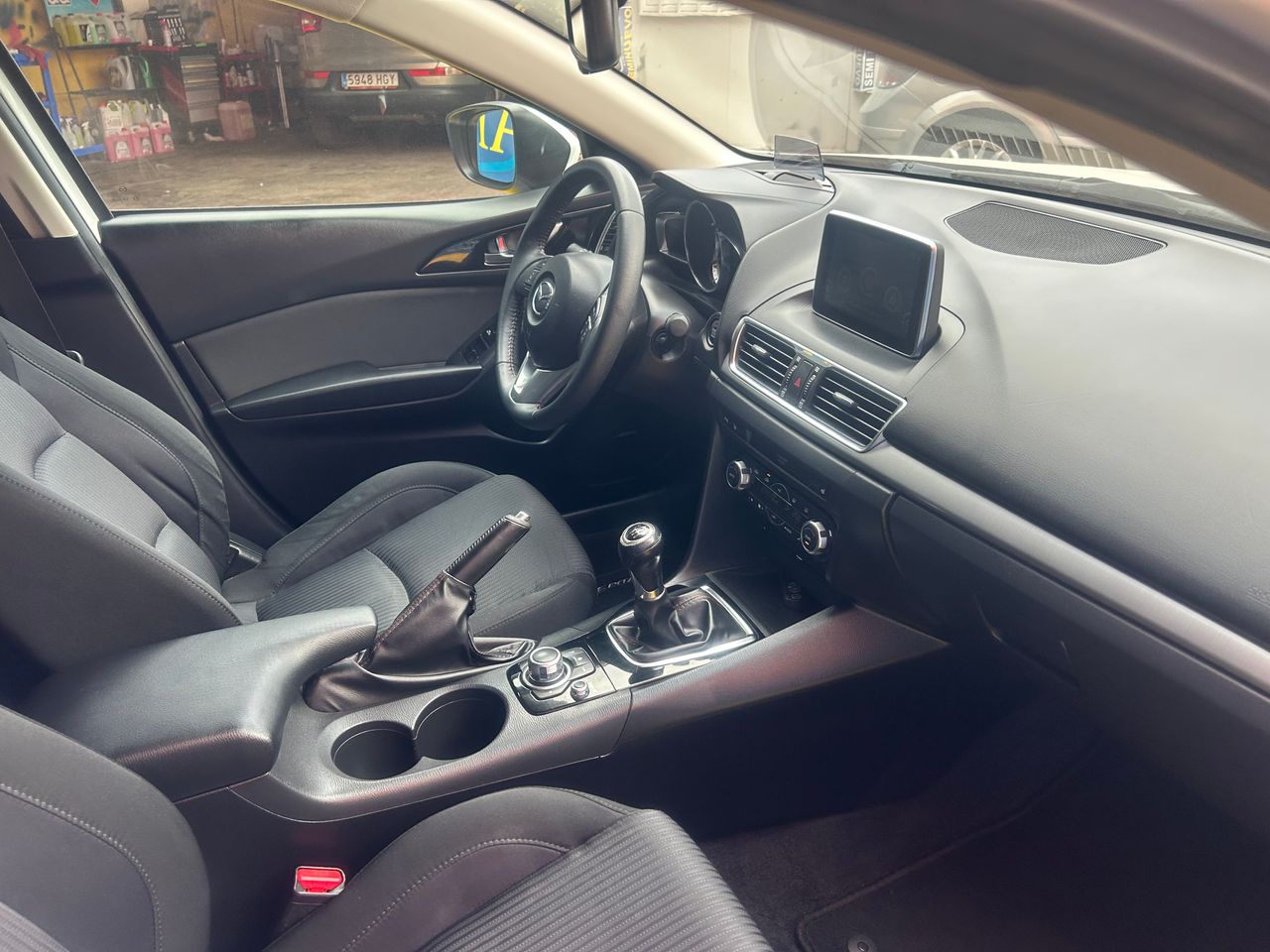 Foto Mazda Mazda3 21