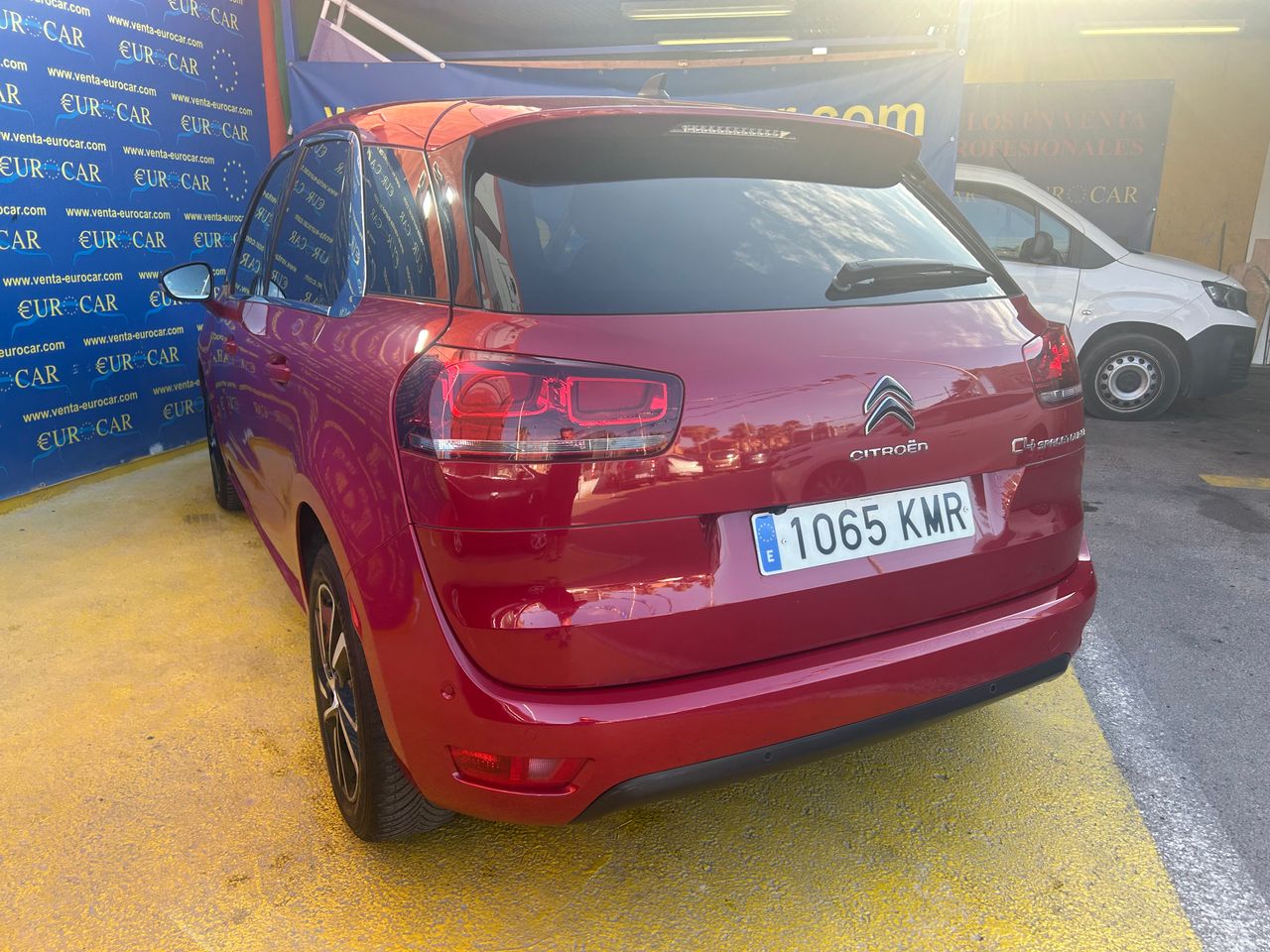 Foto Citroën C4 Picasso 27