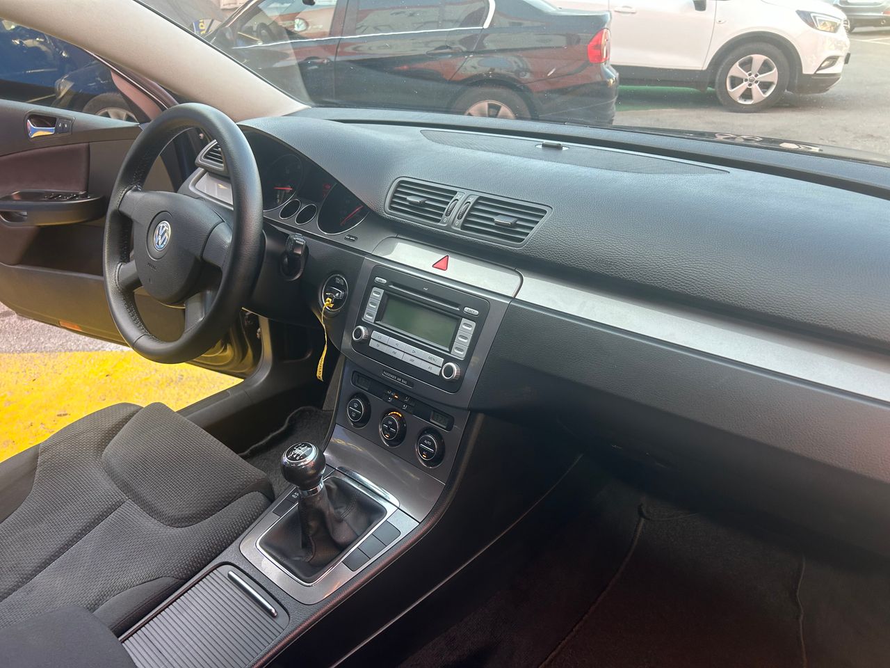 Foto Volkswagen Passat 16