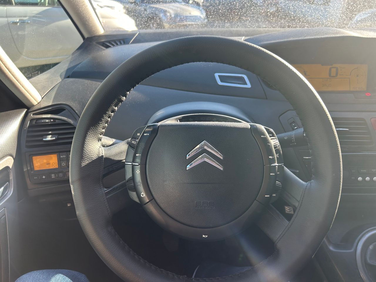 Foto Citroën Grand C4 Picasso 9
