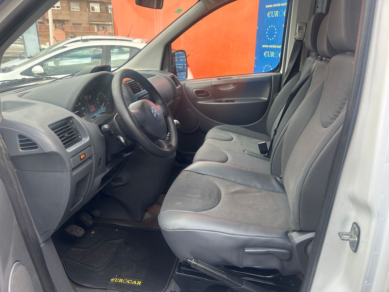 Foto Citroën Jumpy 14