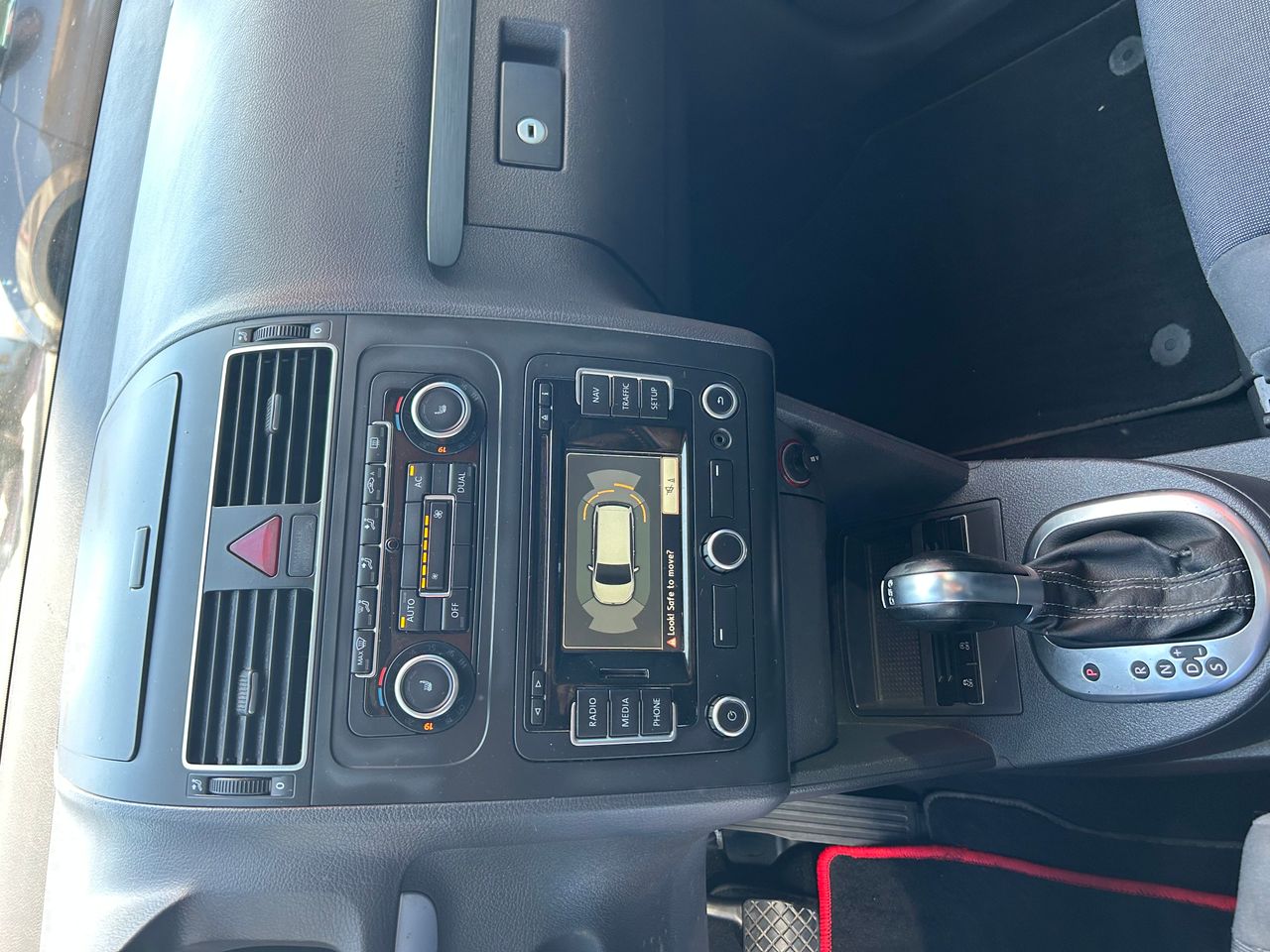 Foto Volkswagen Touran 9