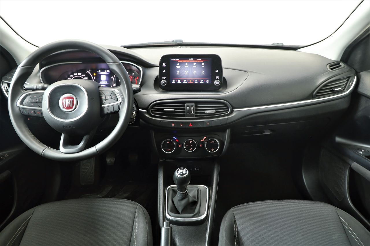 Foto Fiat Tipo 12