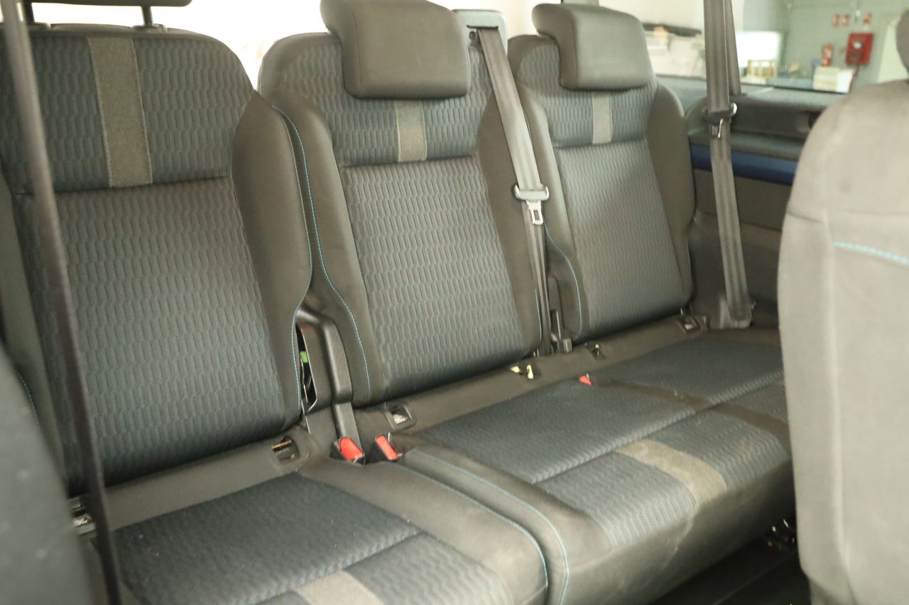 Foto Peugeot Traveller 6