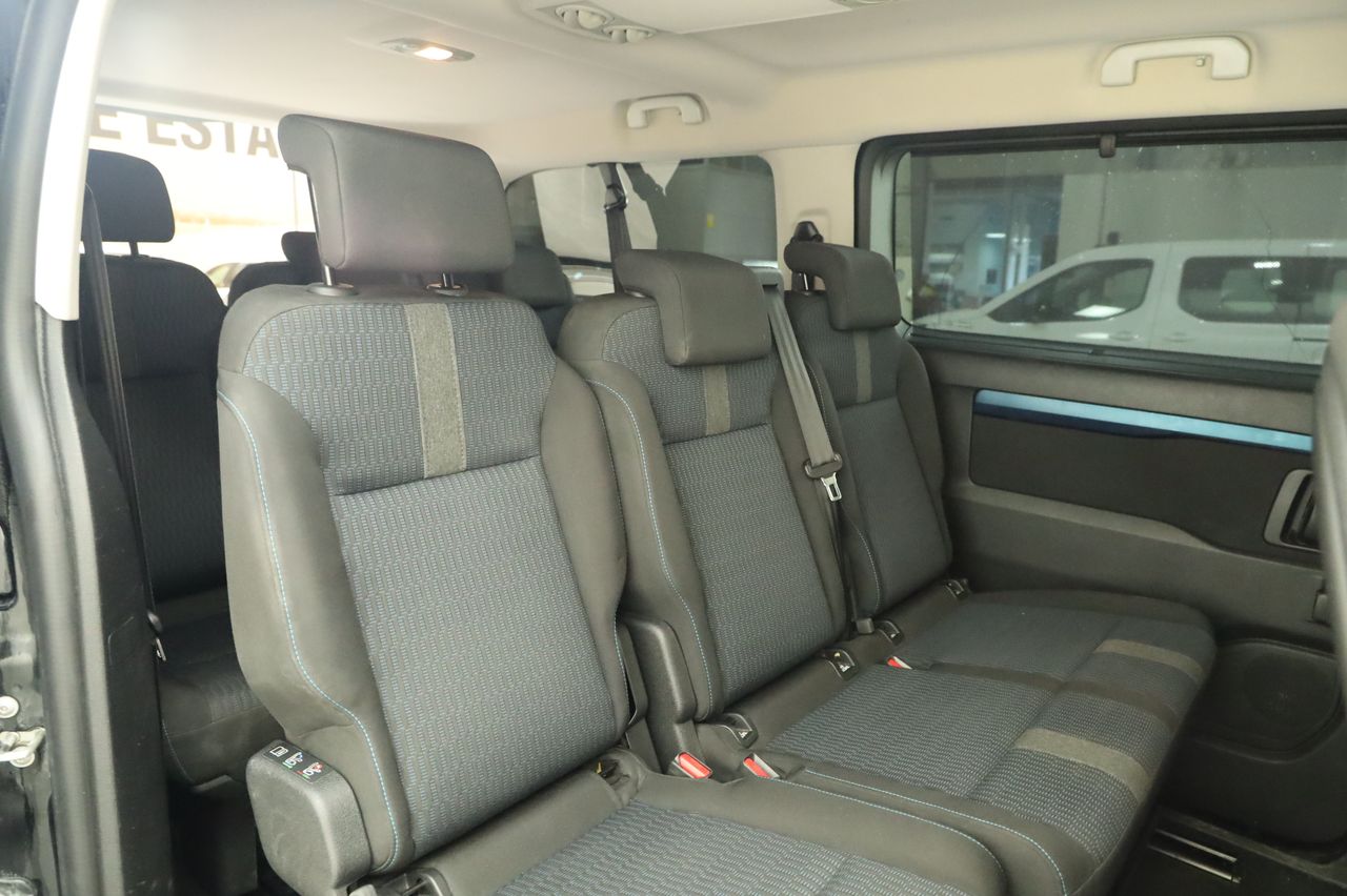 Foto Peugeot Traveller 7