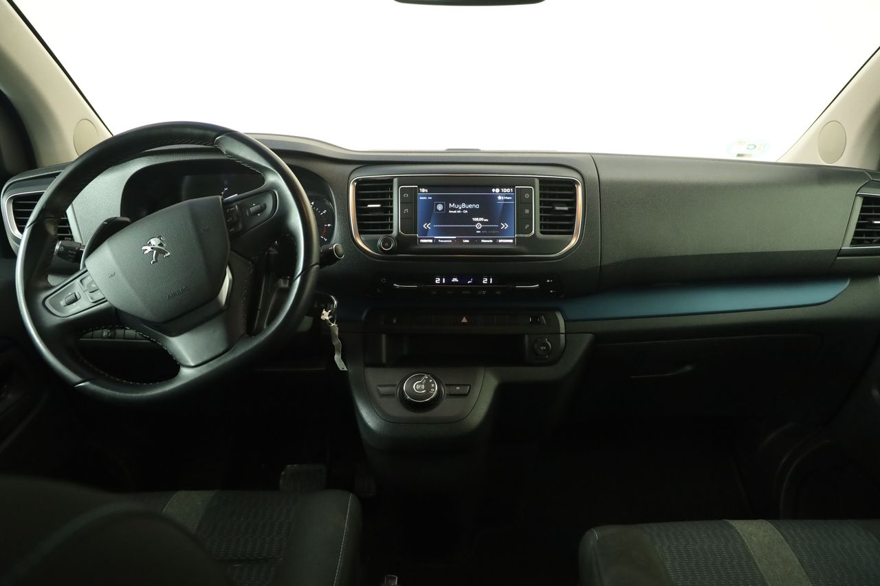 Foto Peugeot Traveller 11