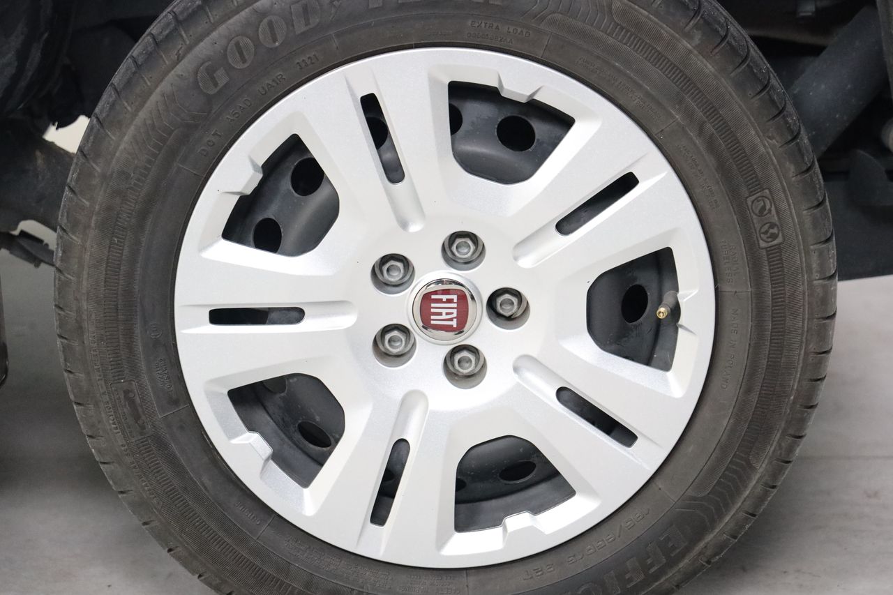 Foto Fiat Doblo 11