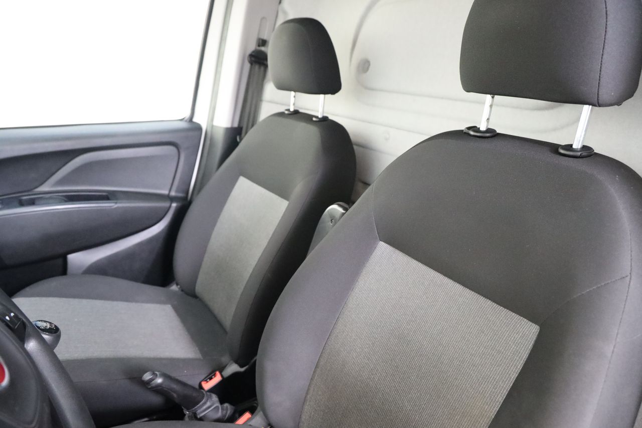 Foto Fiat Doblo 13