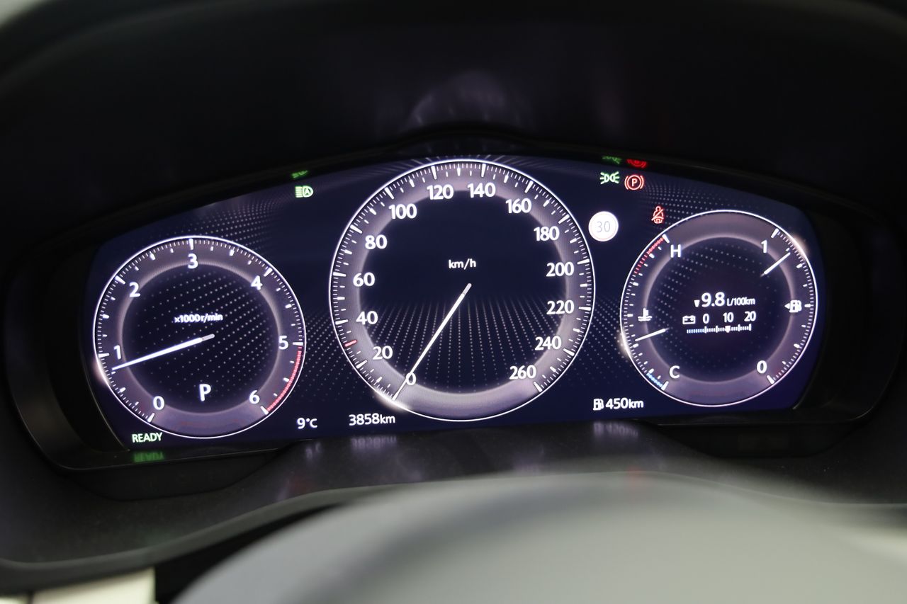 Foto Mazda CX-80 17