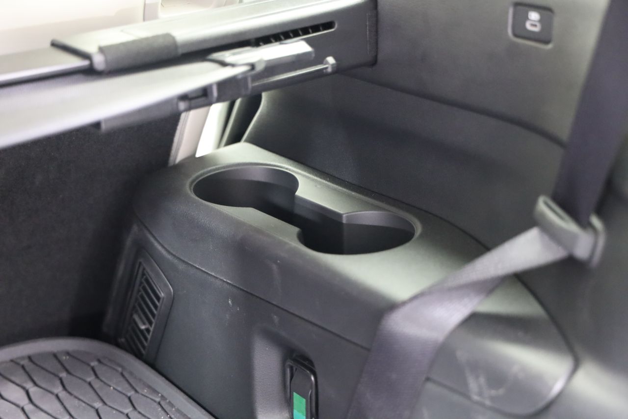 Foto Mazda CX-80 35