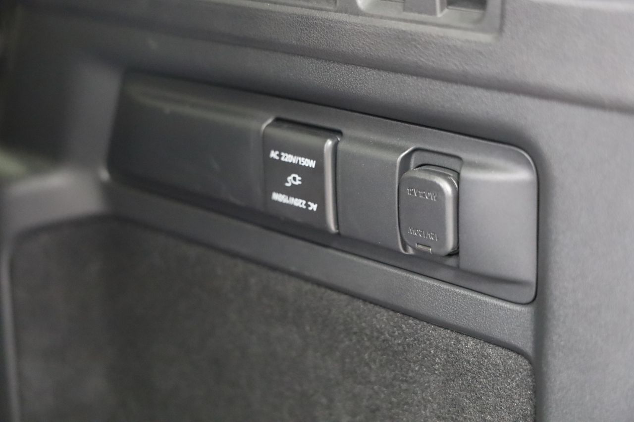 Foto Mazda CX-80 37