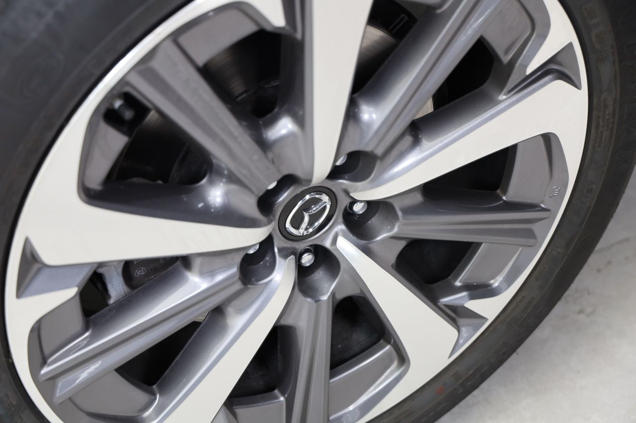Foto Mazda CX-80 42