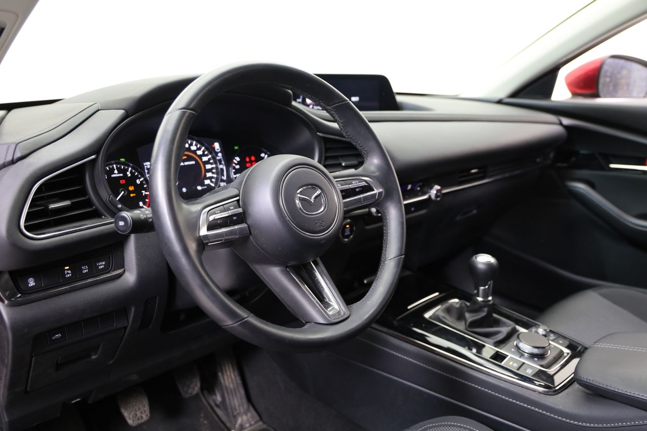 Foto Mazda CX-30 8
