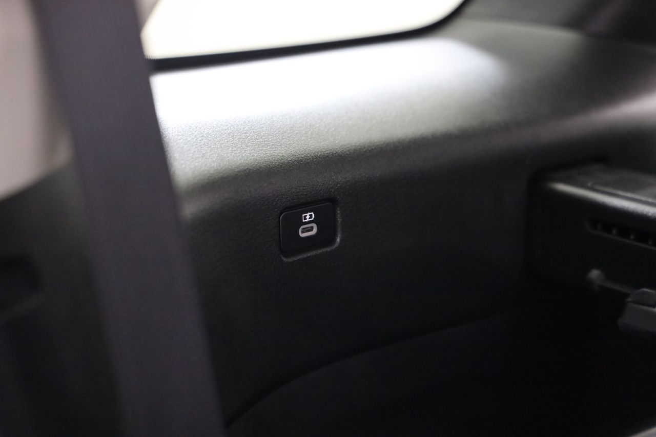 Foto Mazda CX-80 9