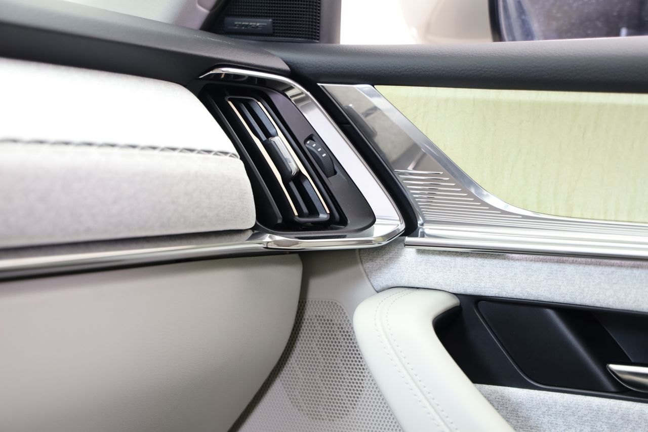 Foto Mazda CX-80 36