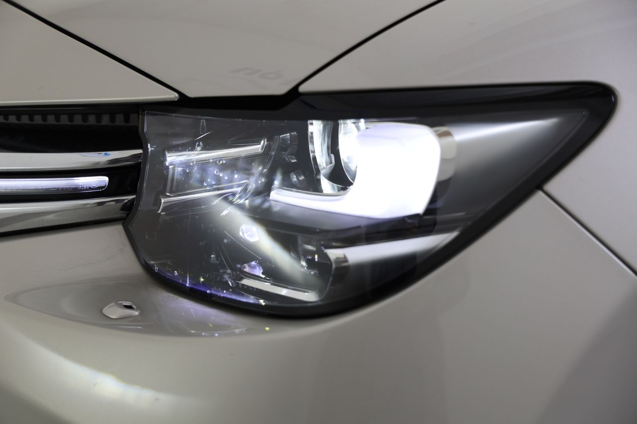 Foto Mazda CX-80 43