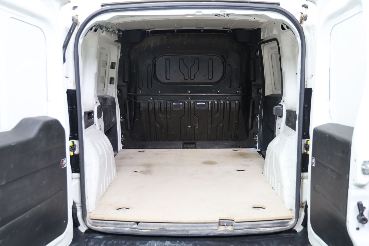 Foto Fiat Doblo 13