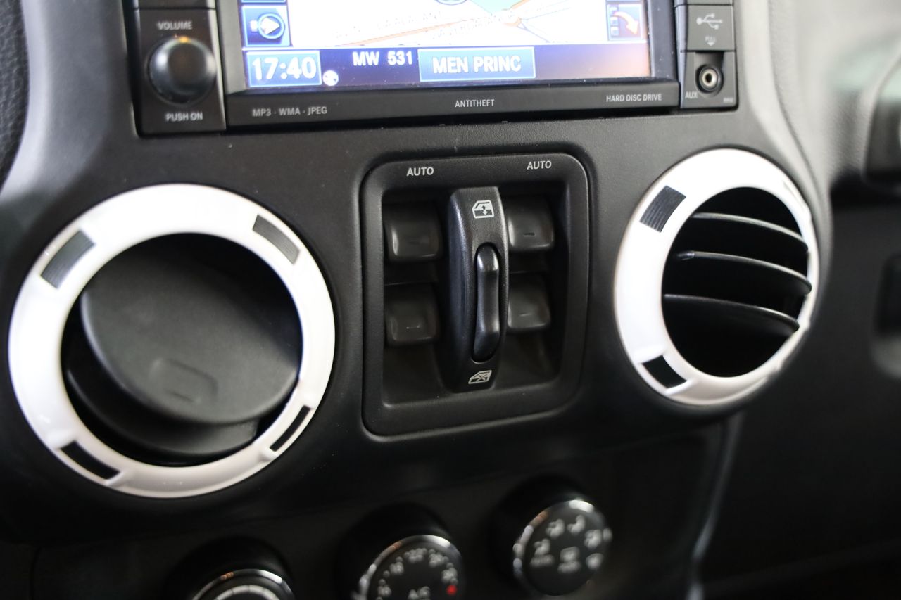 Foto Jeep Wrangler 20