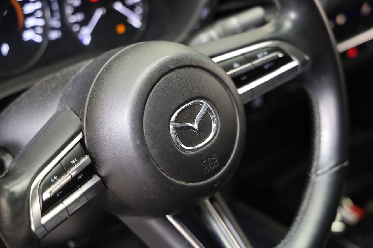 Foto Mazda CX-30 9
