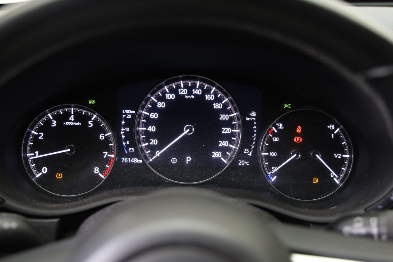 Foto Mazda CX-30 12