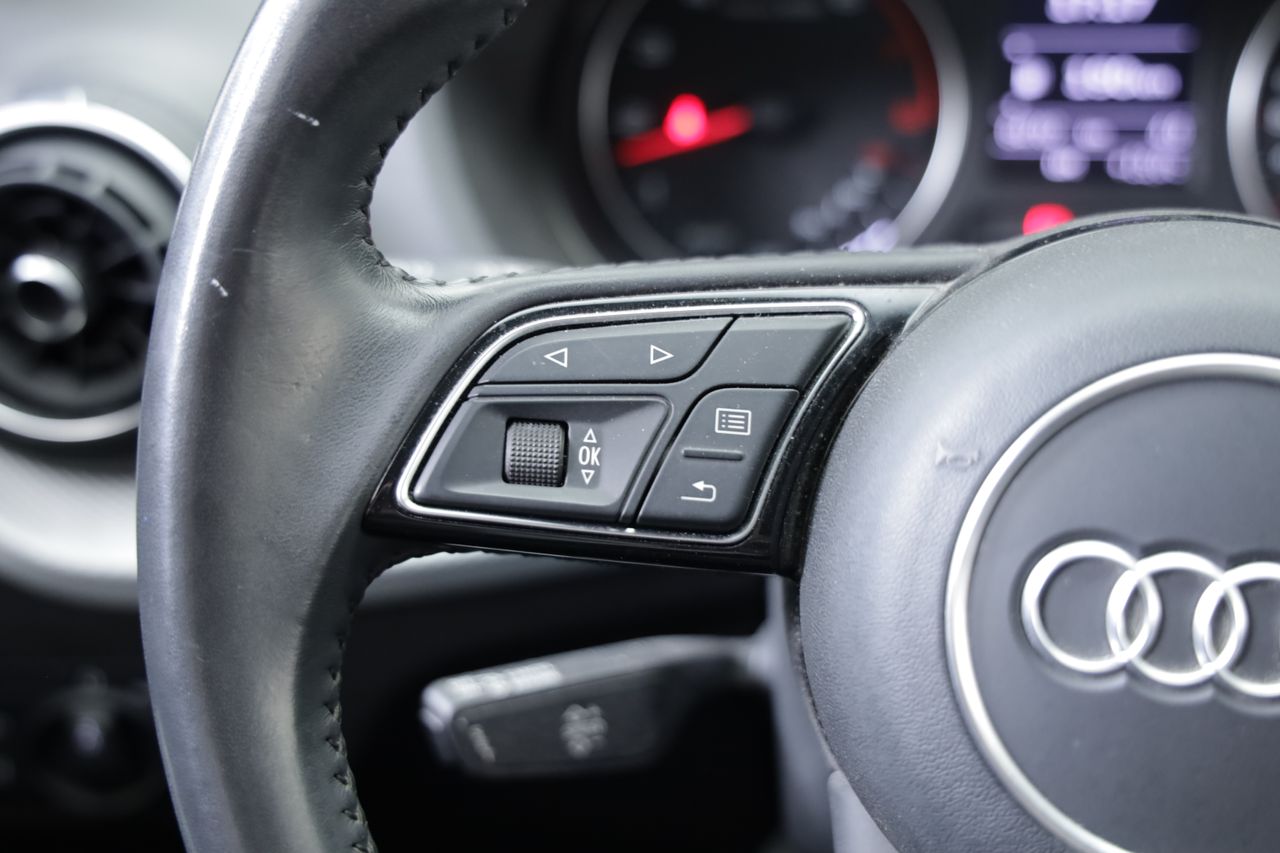 Foto Audi Q2 11