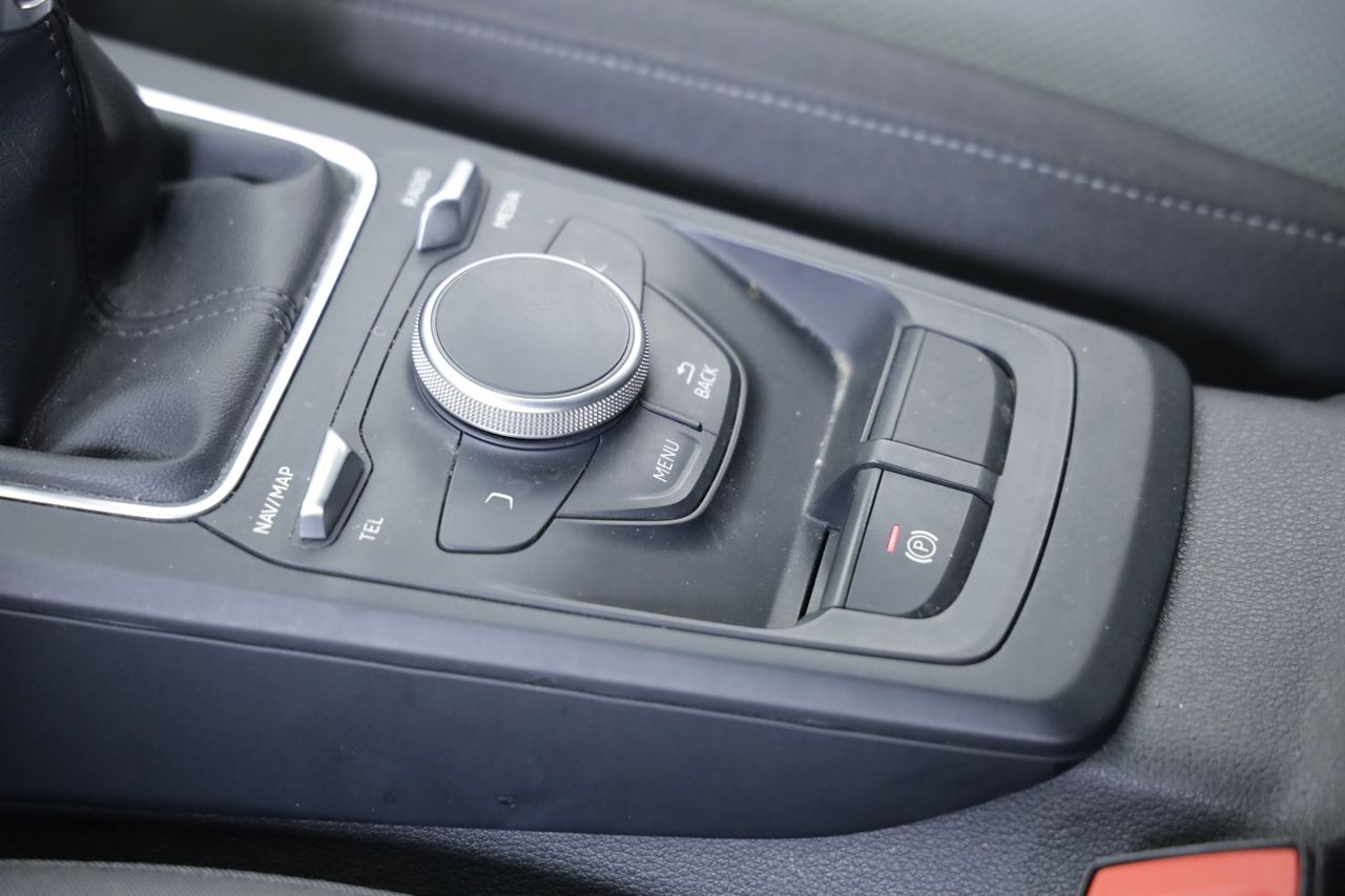 Foto Audi Q2 16