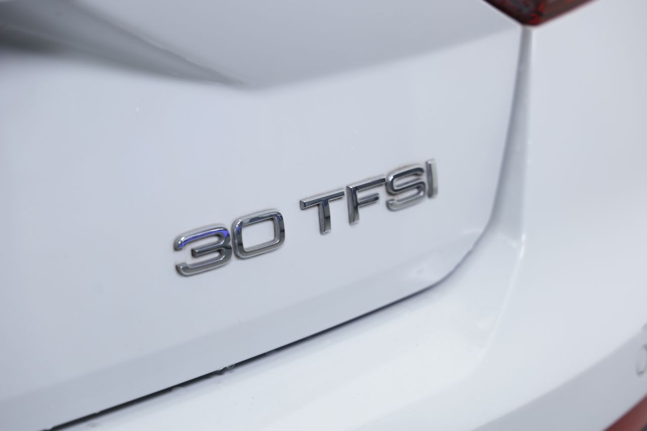 Foto Audi Q2 28