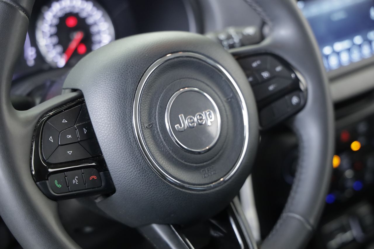 Foto Jeep Renegade 10