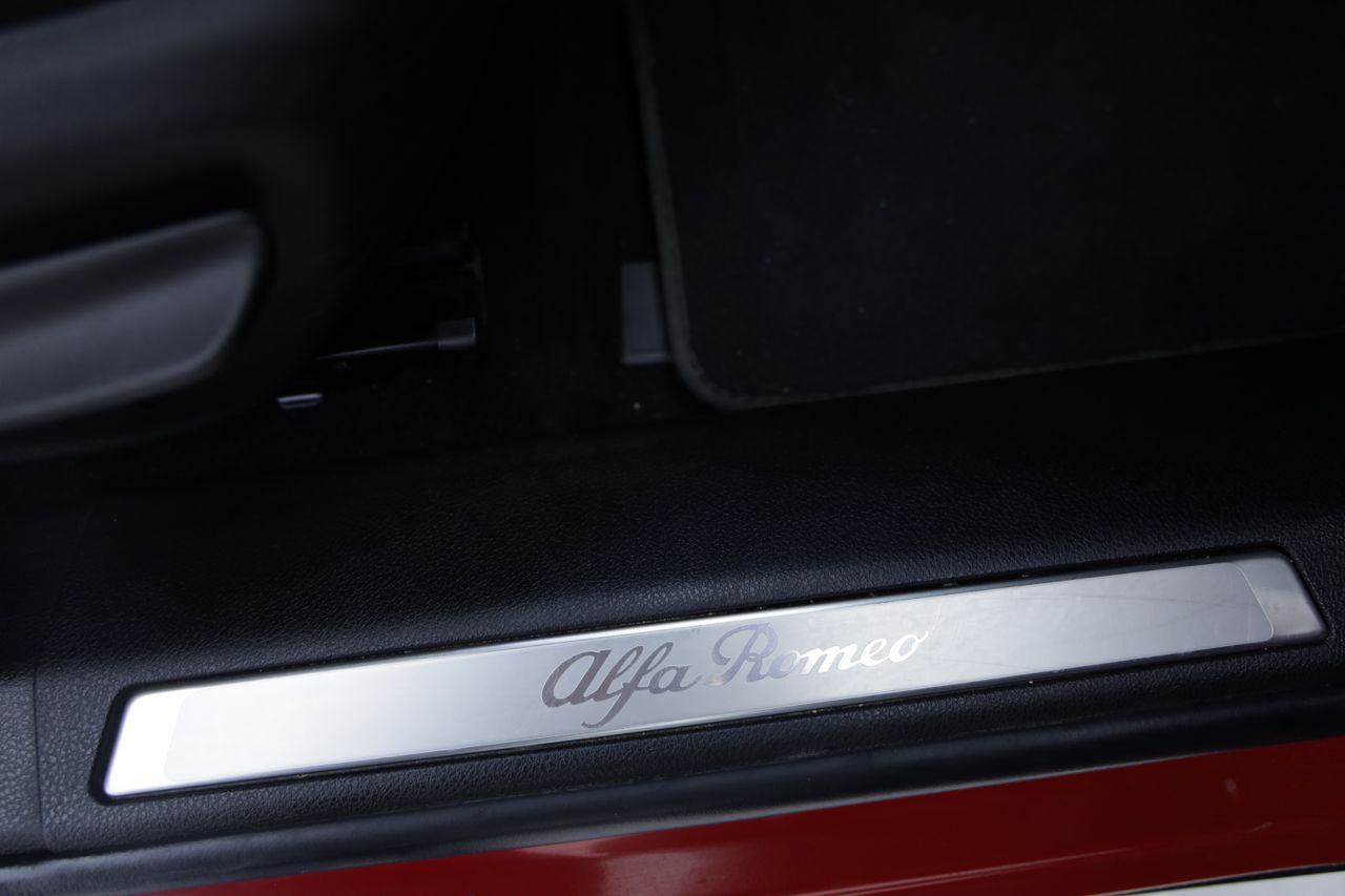 Foto Alfa Romeo Tonale 22