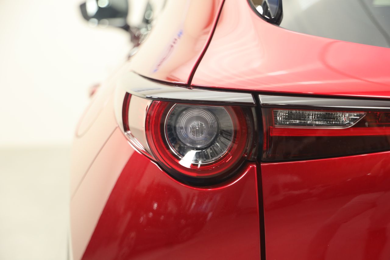Foto Mazda CX-30 22