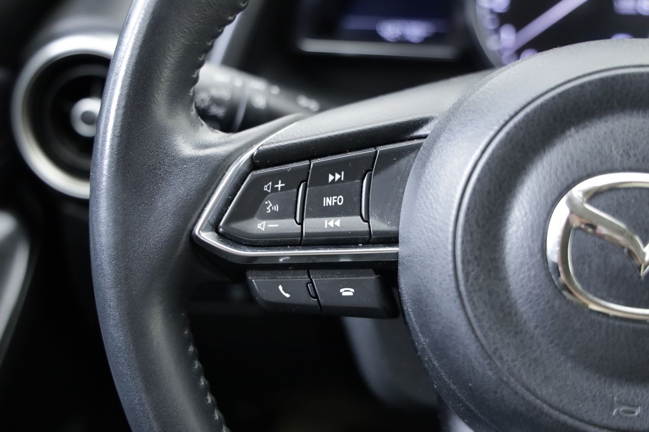 Foto Mazda Mazda2 9