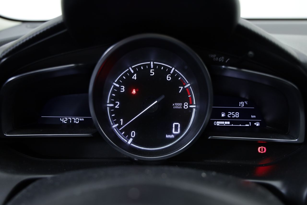 Foto Mazda Mazda2 12