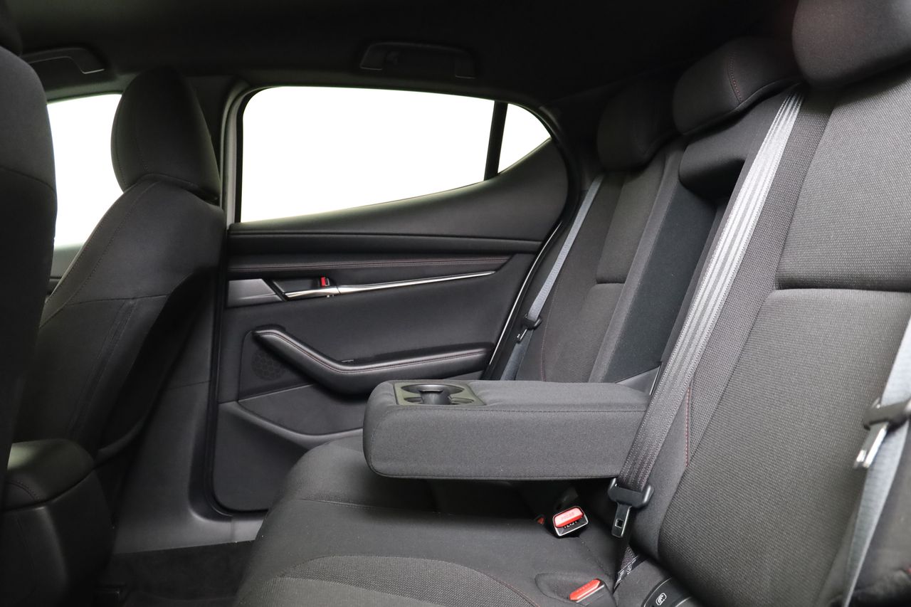 Foto Mazda Mazda3 10