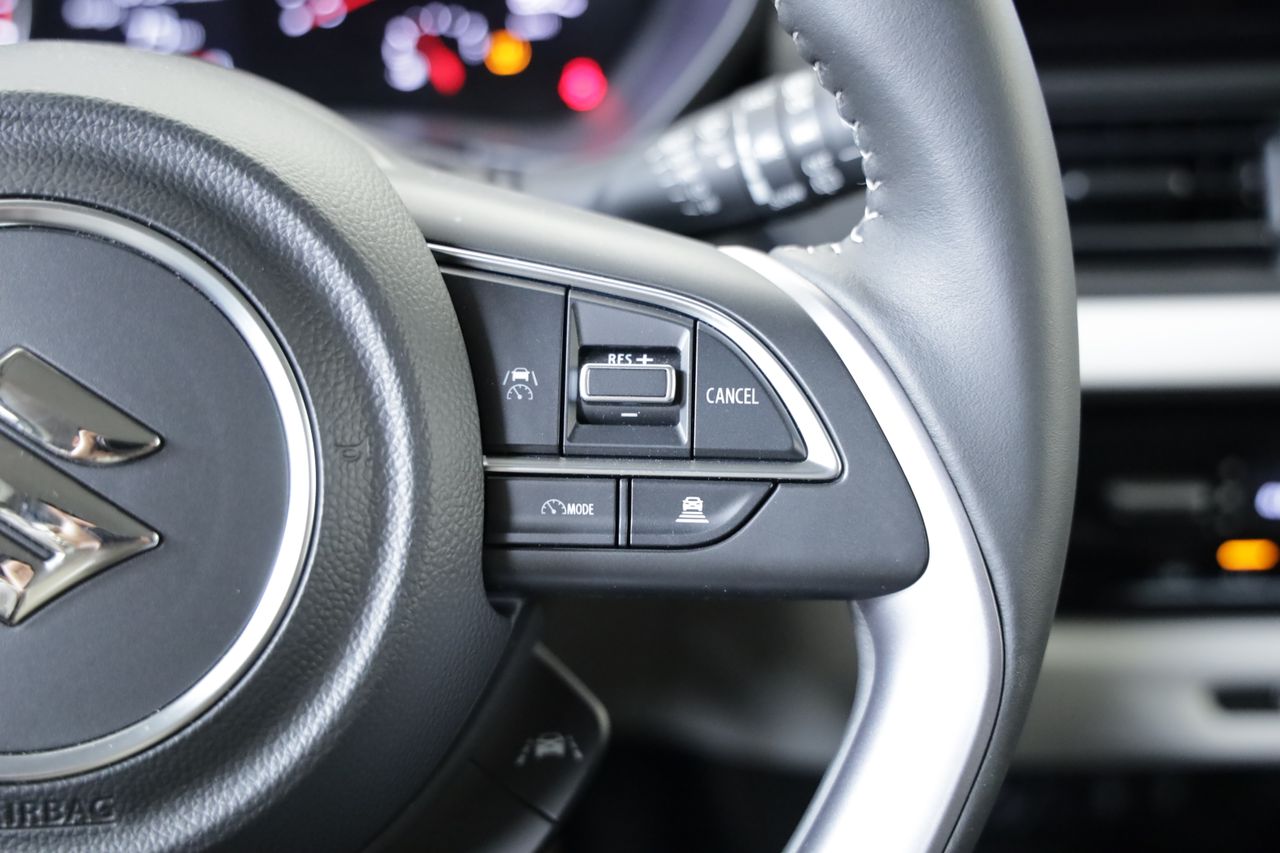 Foto Suzuki Swift 13